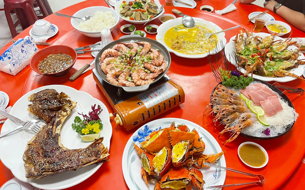 來到東港吃海鮮，我推薦「阿慶鮮魚湯」必吃的第1張圖片